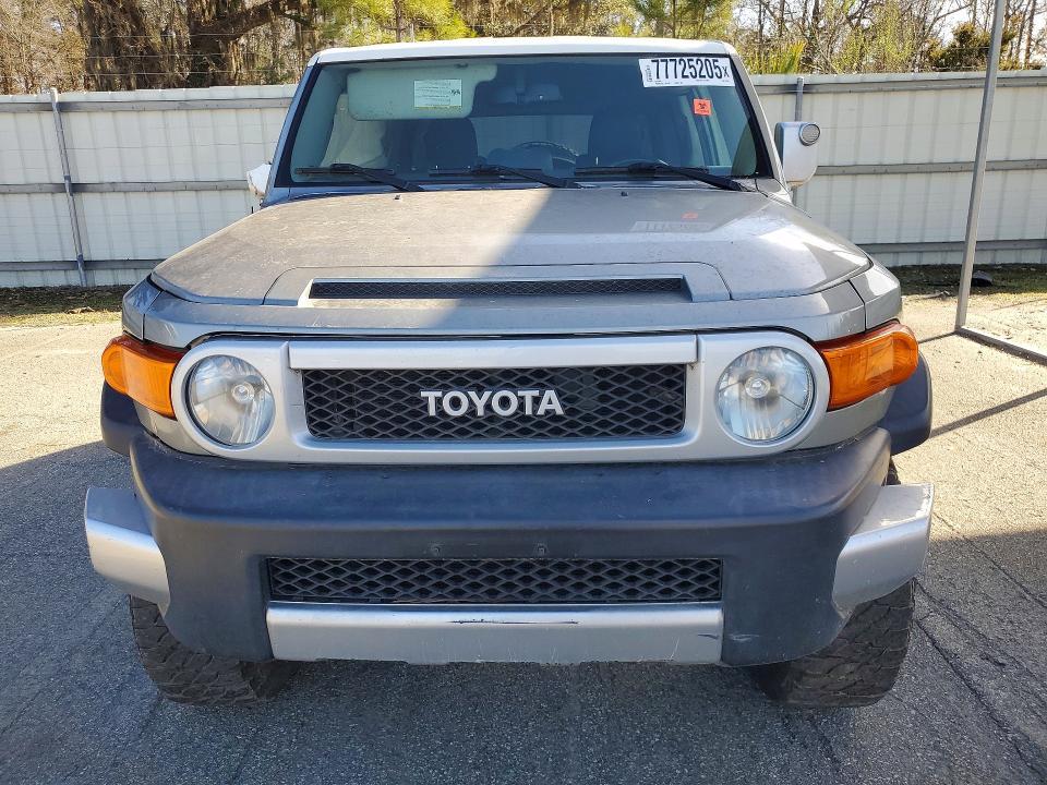 2010 Toyota Fj Cruiser