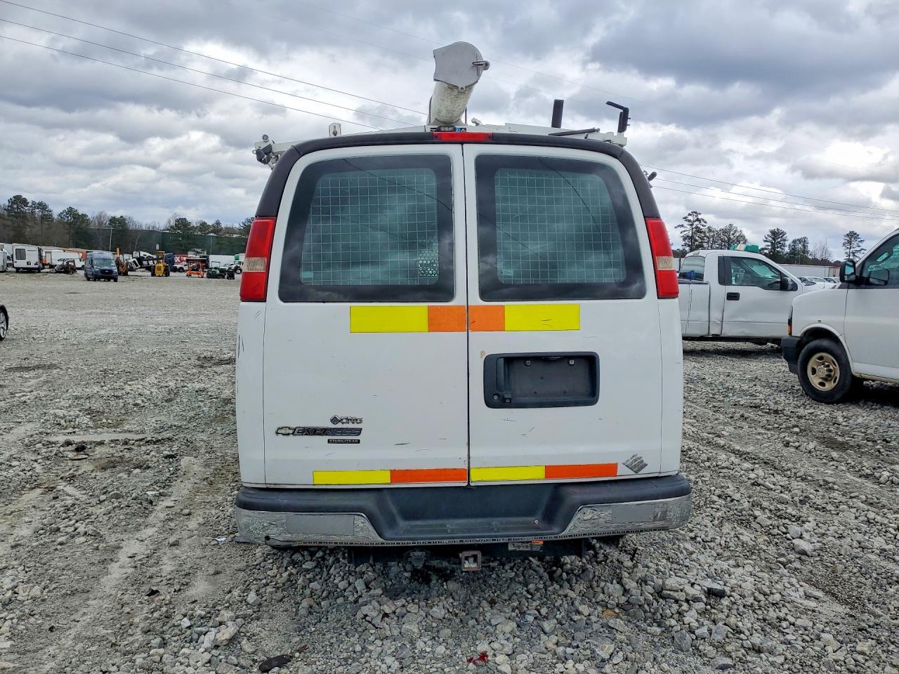 2014 Chev Express G2500
