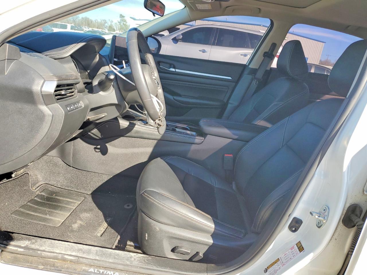 2023 Nissan Altima sl