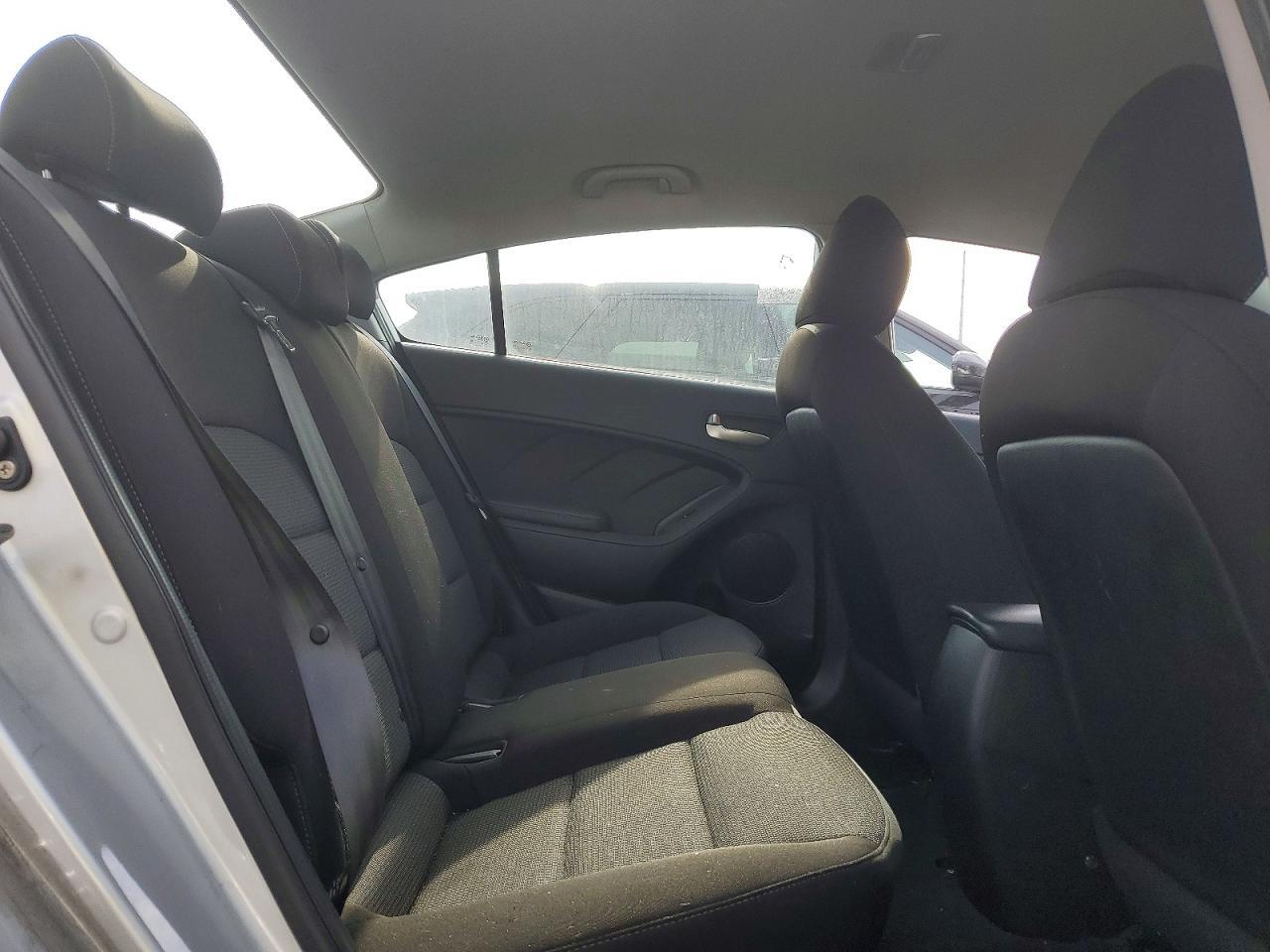 2018 KIA Forte lx