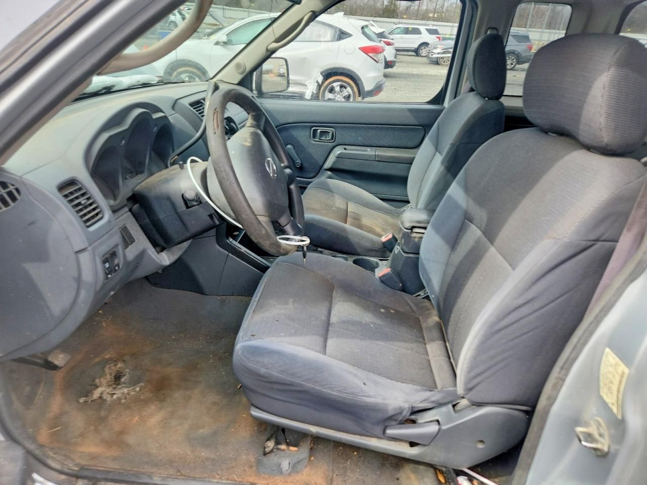 2002 Nissan Frontier King Cab XE