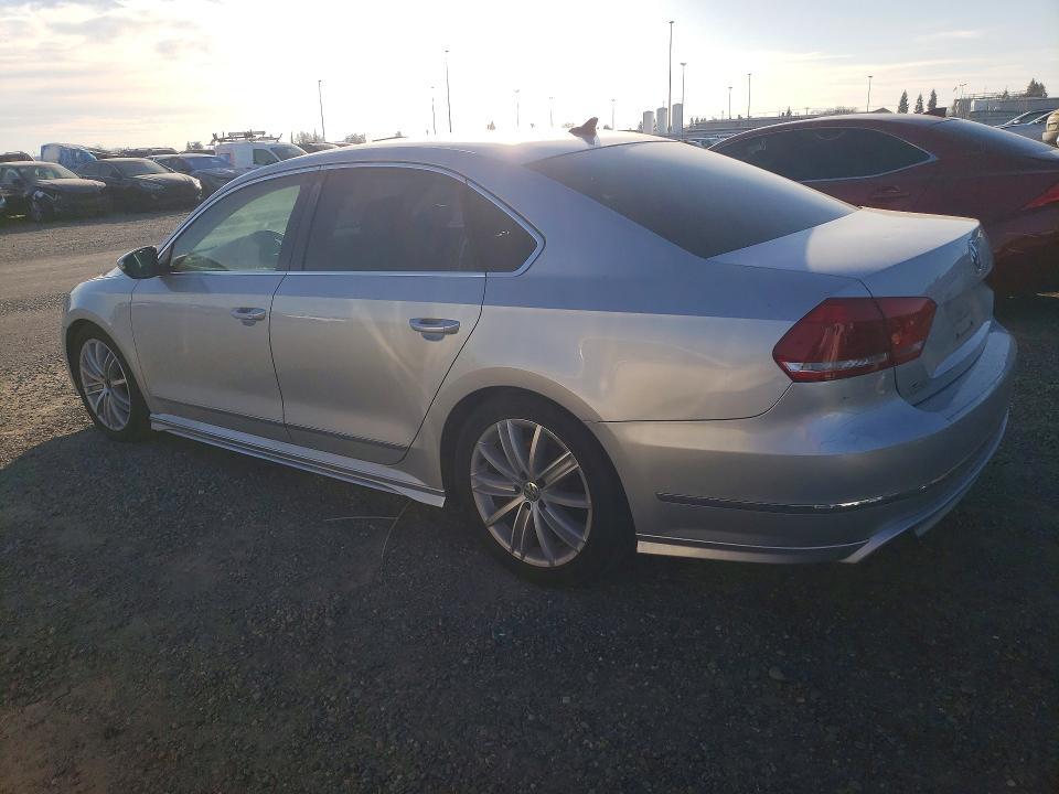 2012 Volkswagen Passat sel