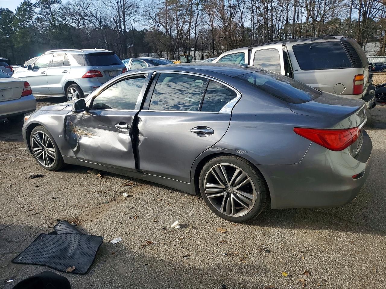 2014 Infiniti Q50 Base