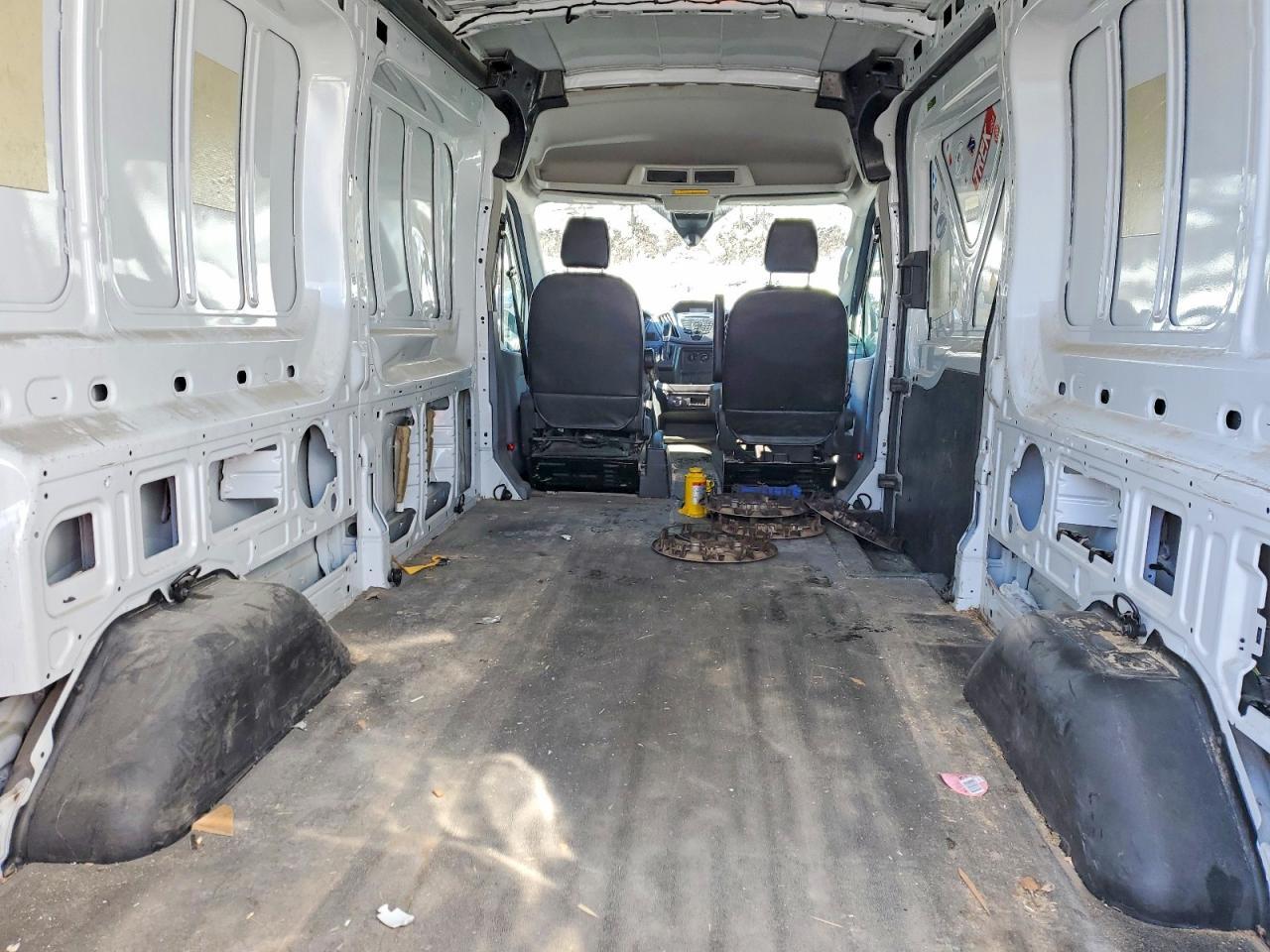 2016 Ford Transit 250 Delivery Van