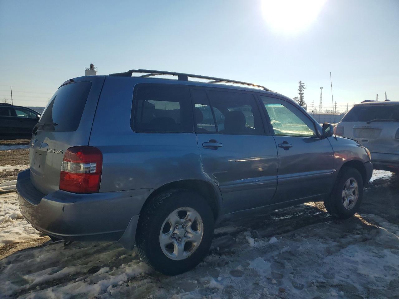 2005 Toyota Highlander Base