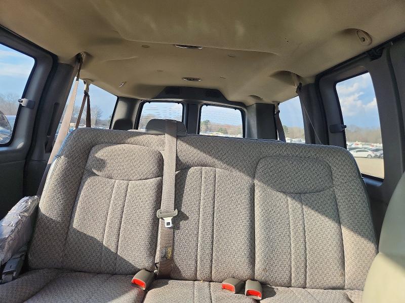 2004 GMC Savana G1500