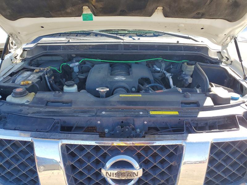 2004 Nissan Titan XE