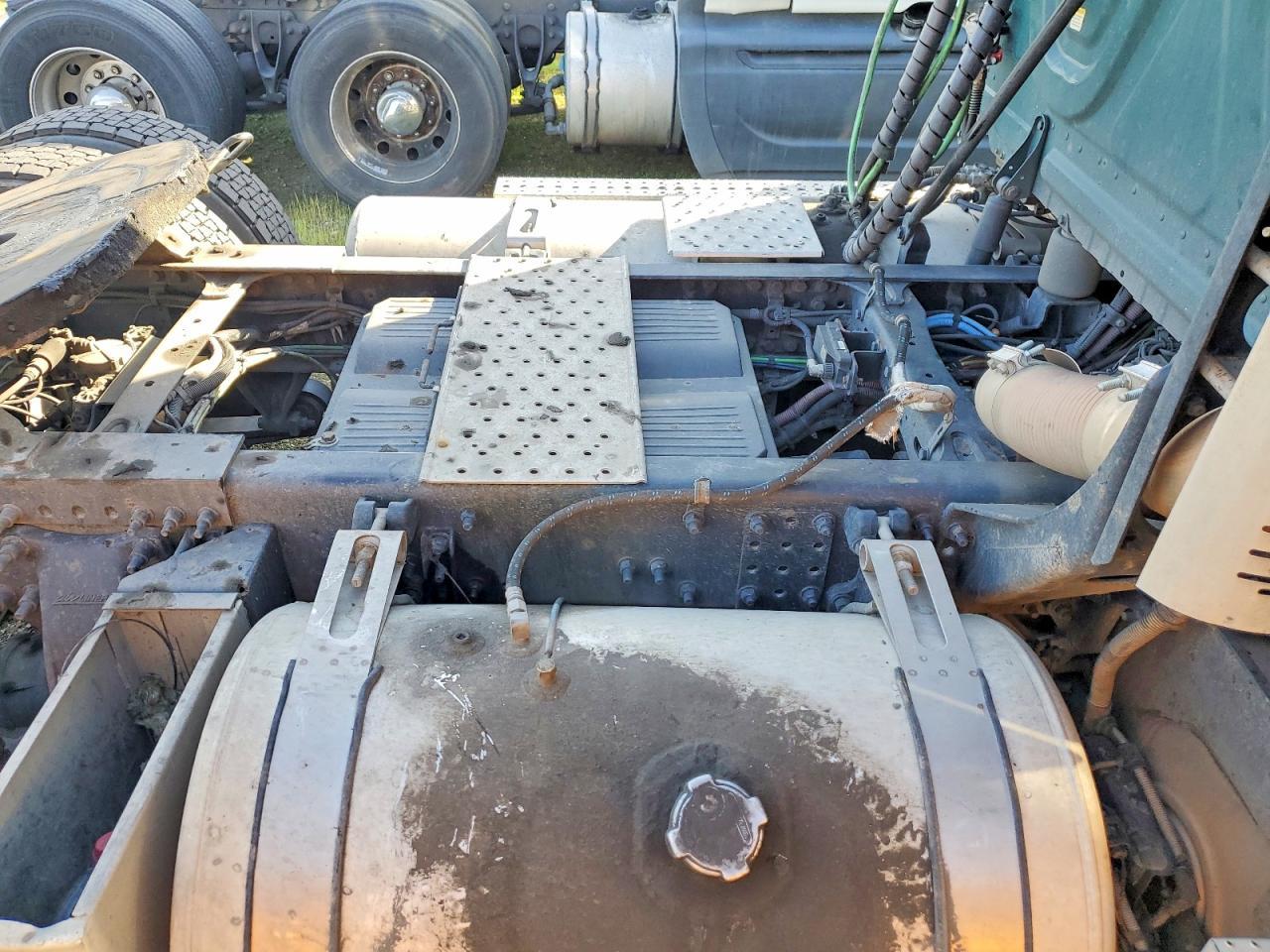 2018 Freightliner Cascadia 113 Semi Truck