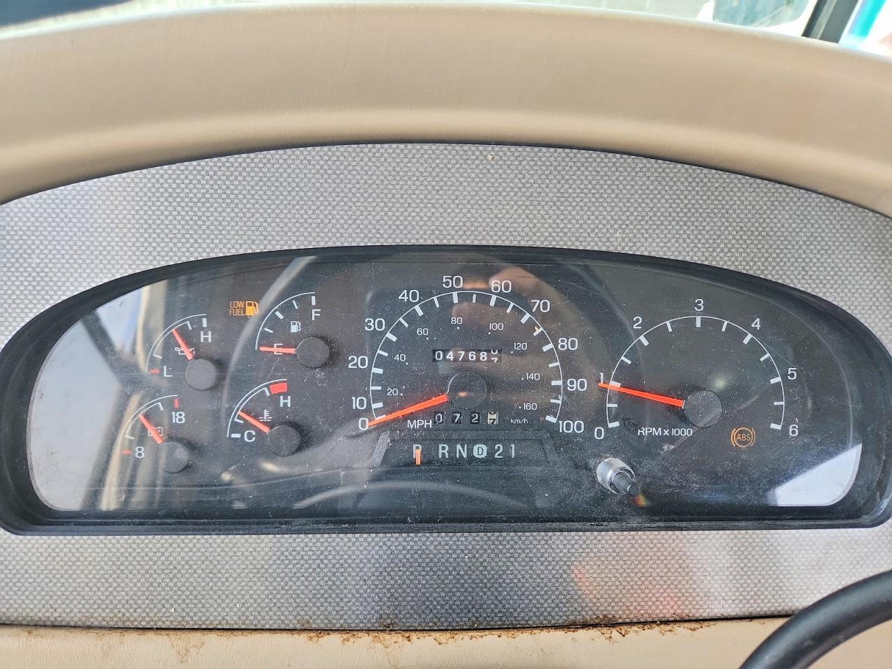 2004 Ford F550 Super Duty Camper