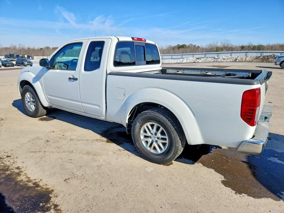 2016 Nissan Frontier SV