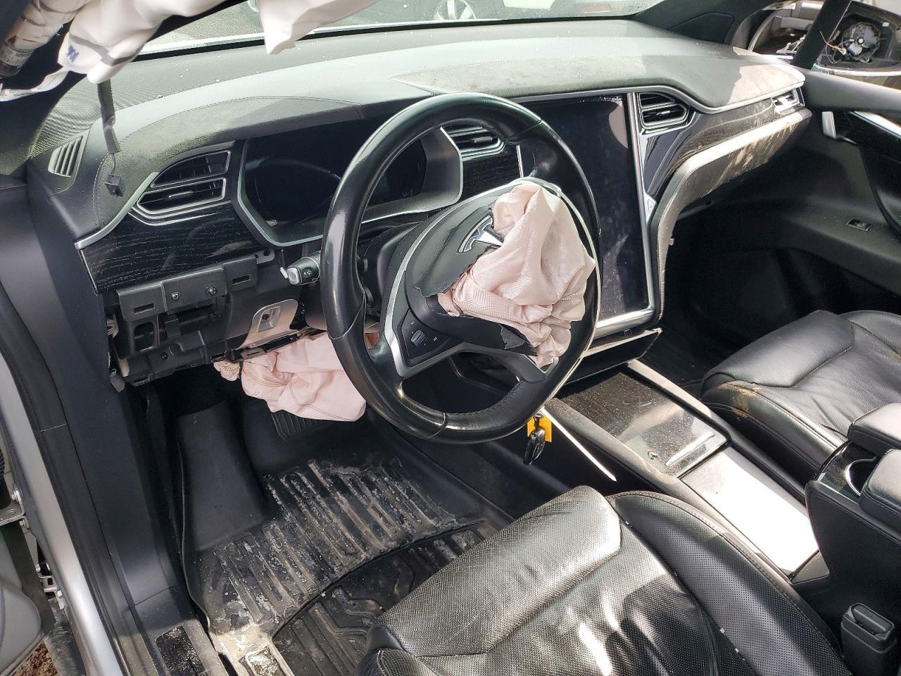 2016 Tesla Model x