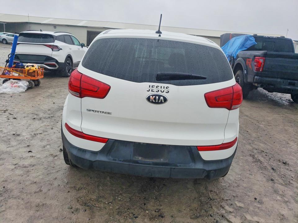 2016 KIA Sportage lx