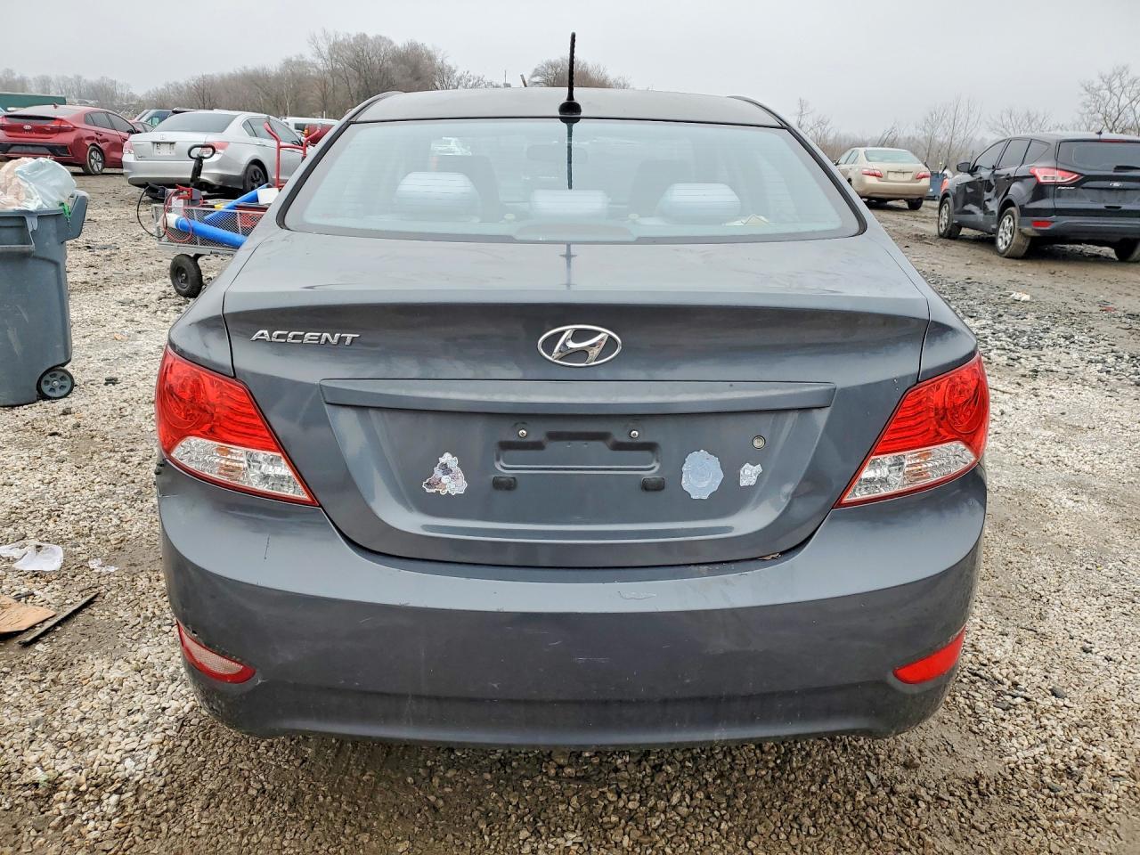 2012 Hyundai Accent gls