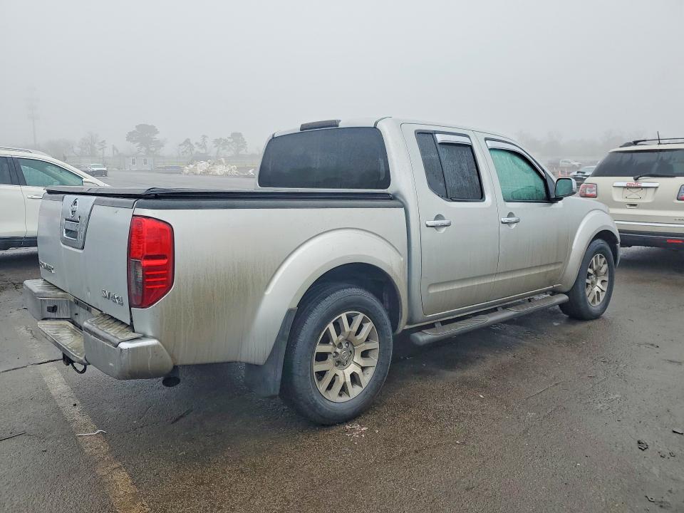 2011 Nissan Frontier S