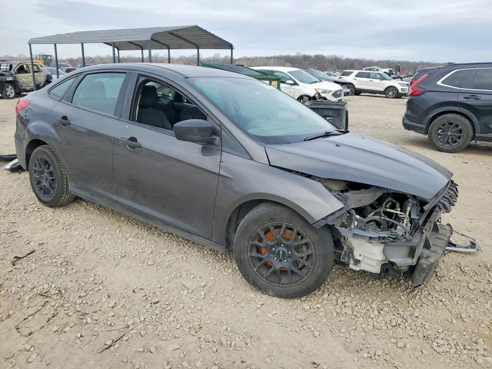 2016 Ford Focus s