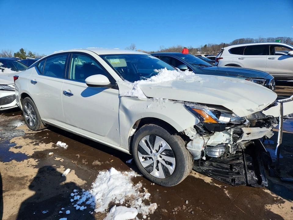2020 Nissan Altima s