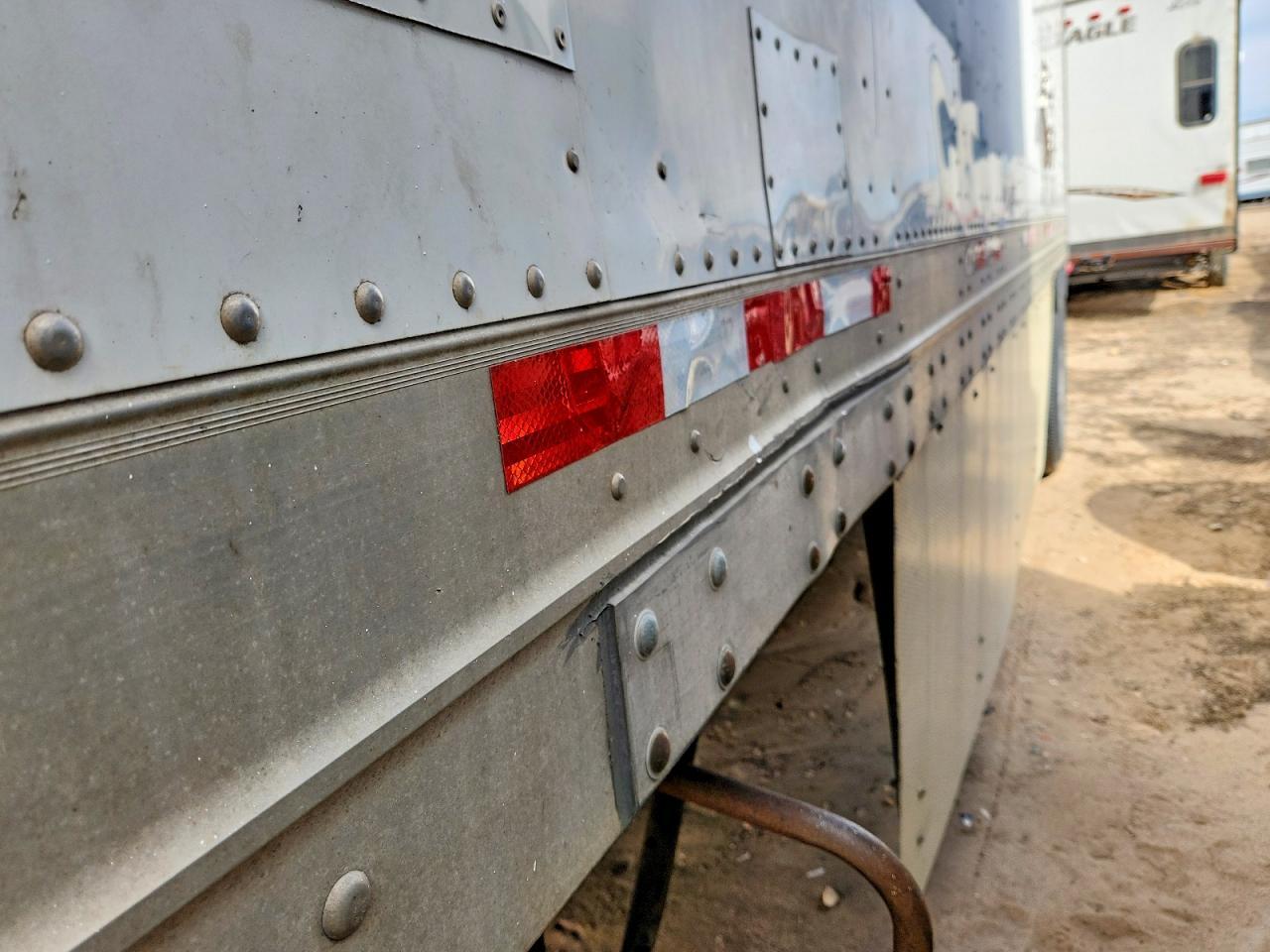 2008 Ggsd DRY Van Trailer