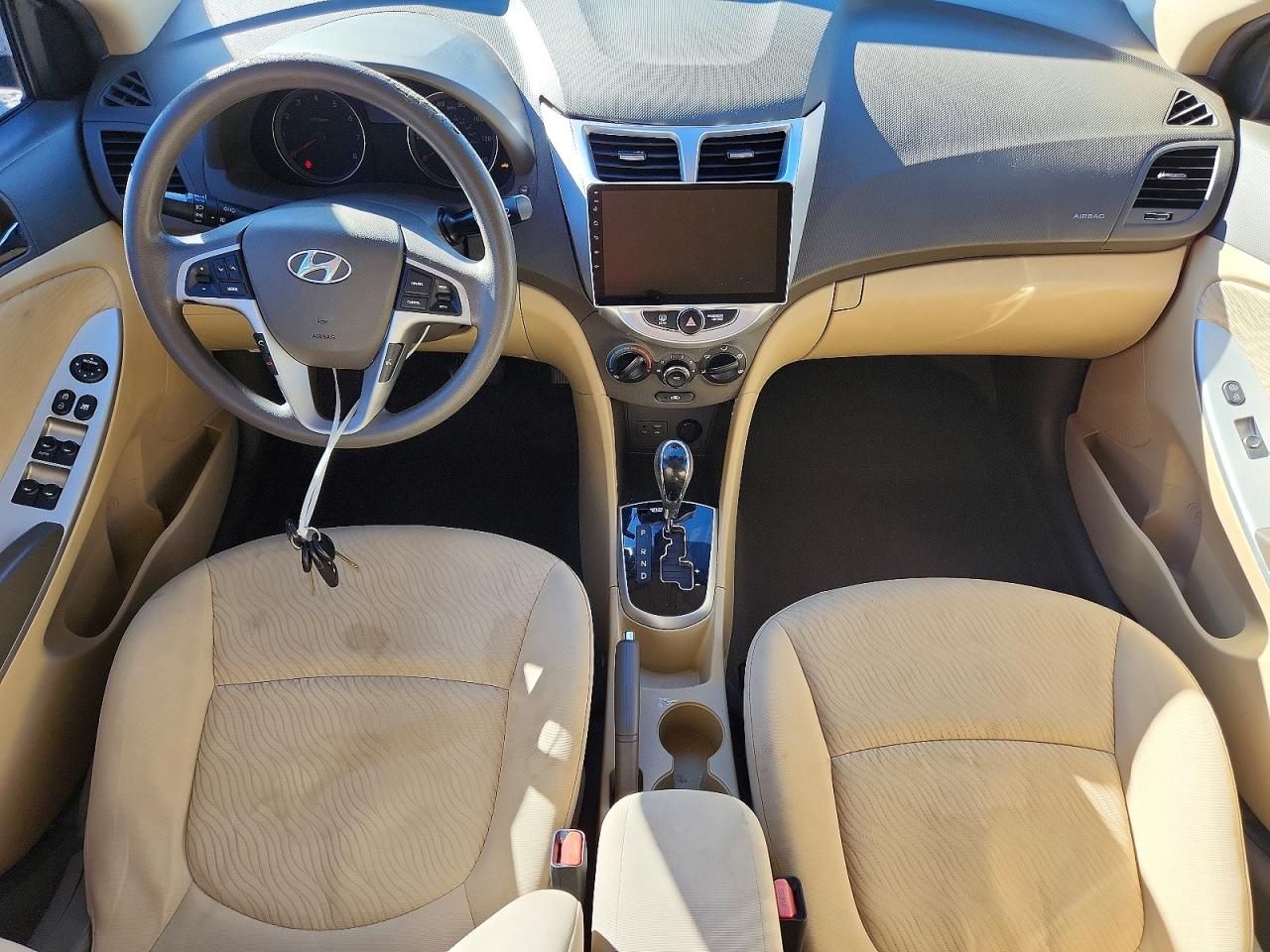 2014 Hyundai Accent gls