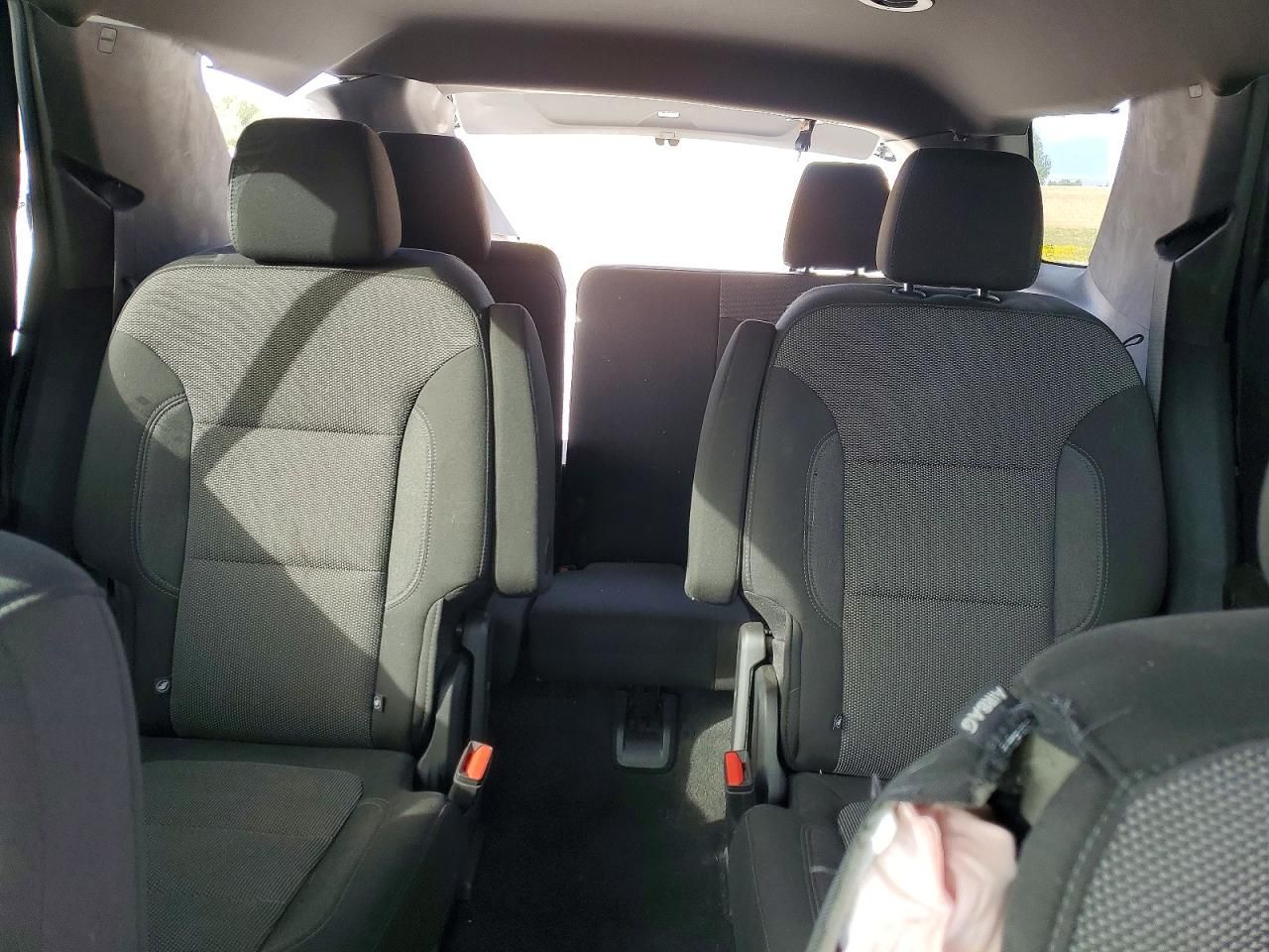 2023 Chevrolet Traverse lt