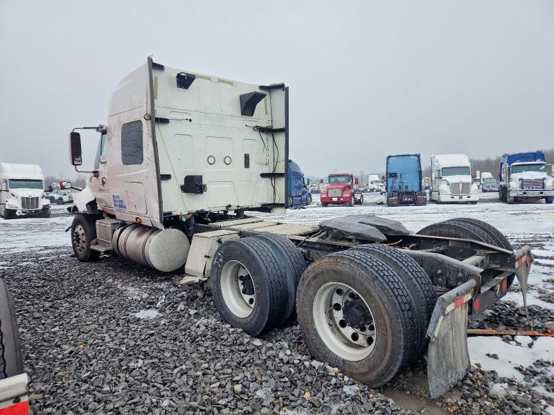 2016 International LF687 Semi Truck