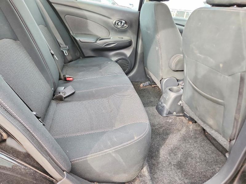 2016 Nissan Versa s