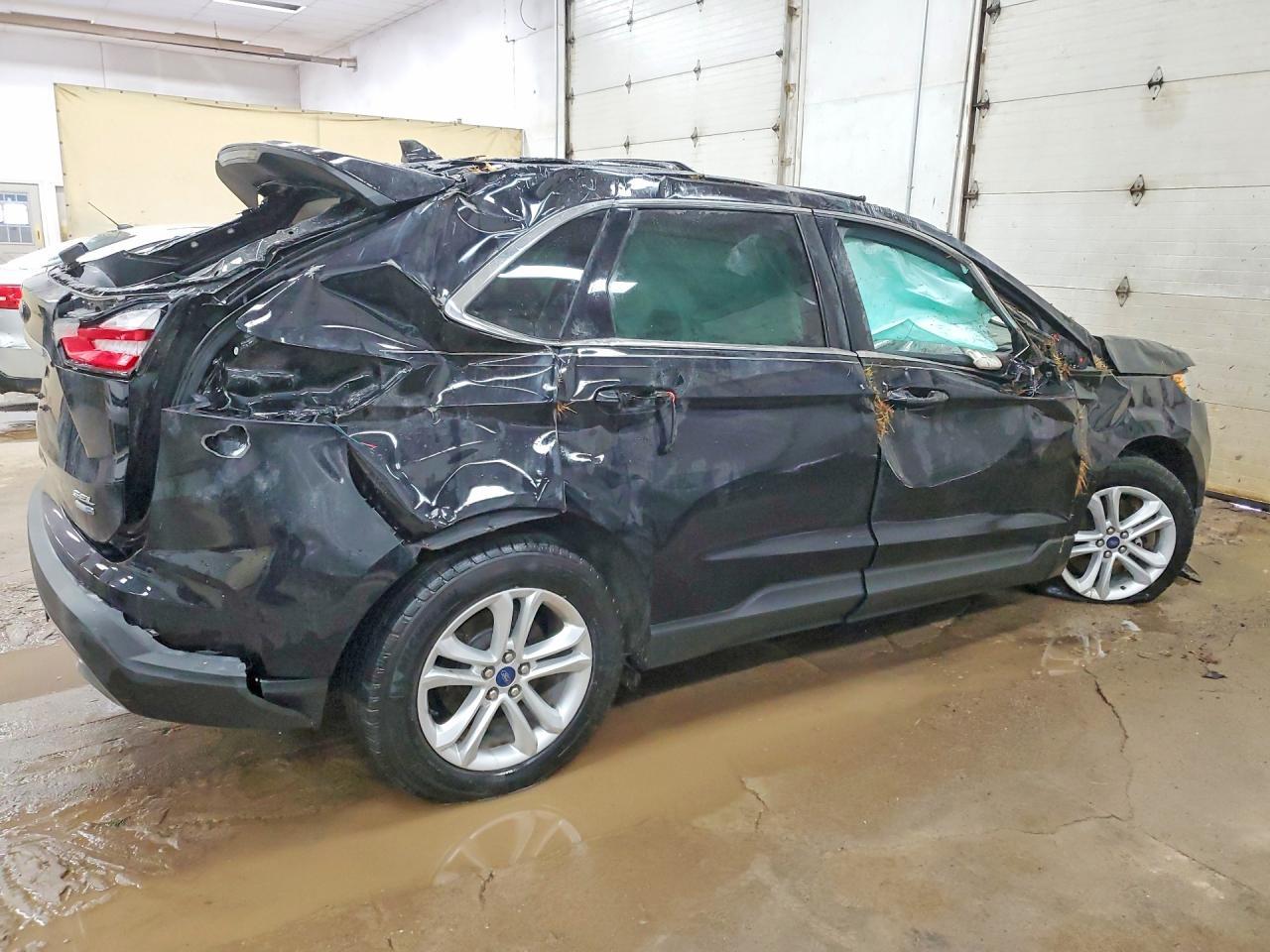 2020 Ford Edge sel