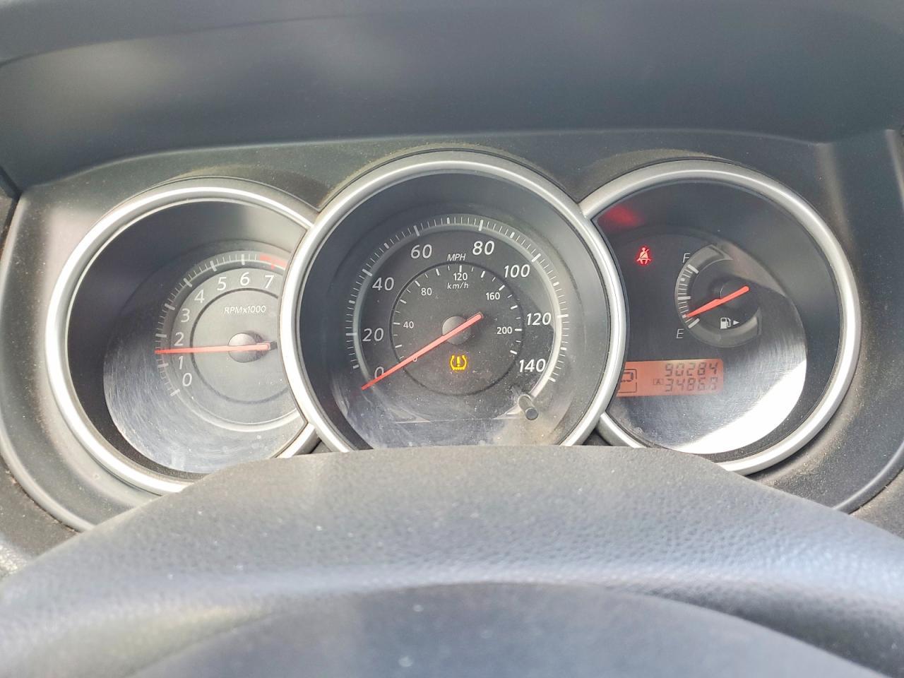 2010 Nissan Versa s