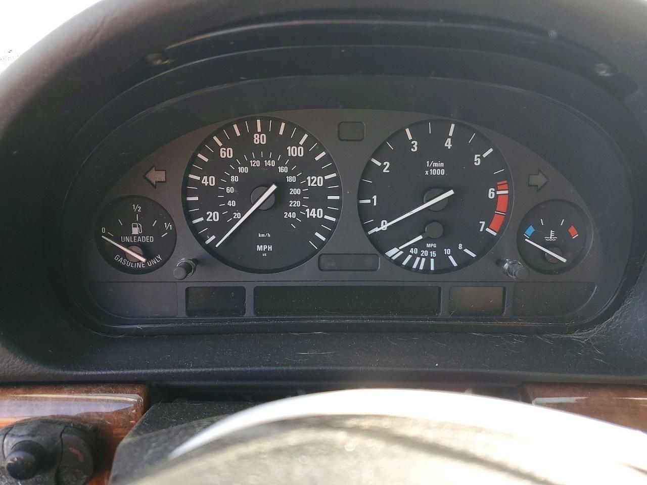 2000 BMW 740 i Automatic