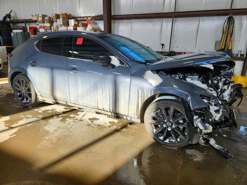 2025 Mazda 3 gt