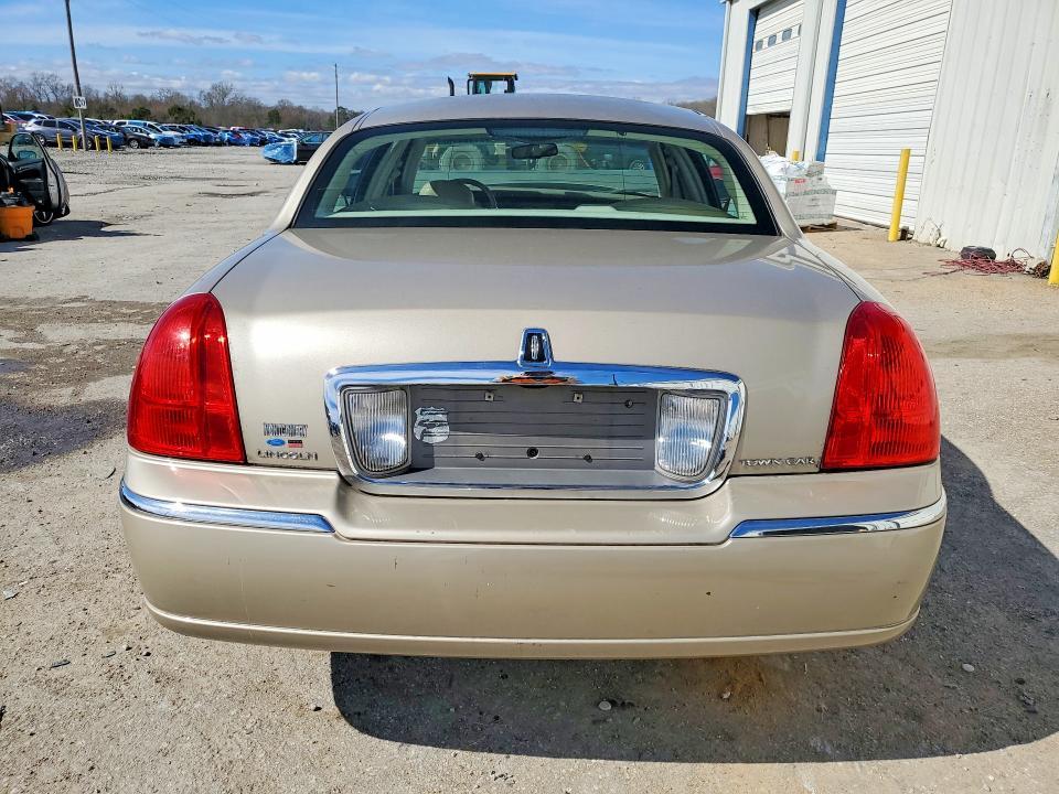 2007 Lincoln Town car Signature