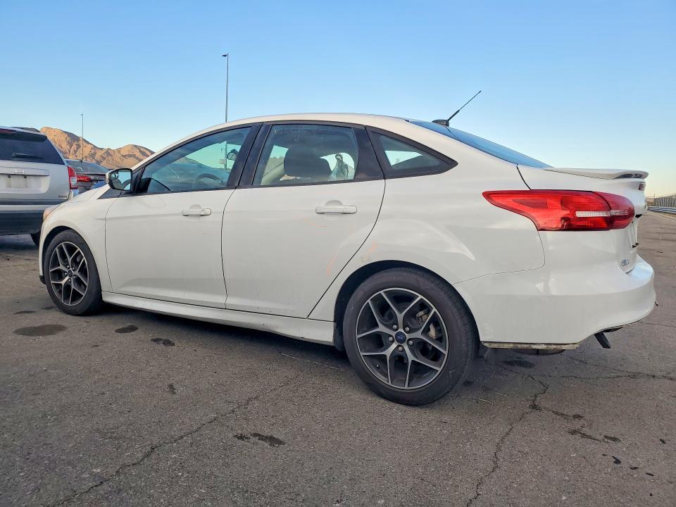 2016 Ford Focus se