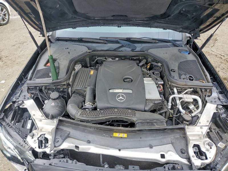 2017 Mercedes-Benz E 300