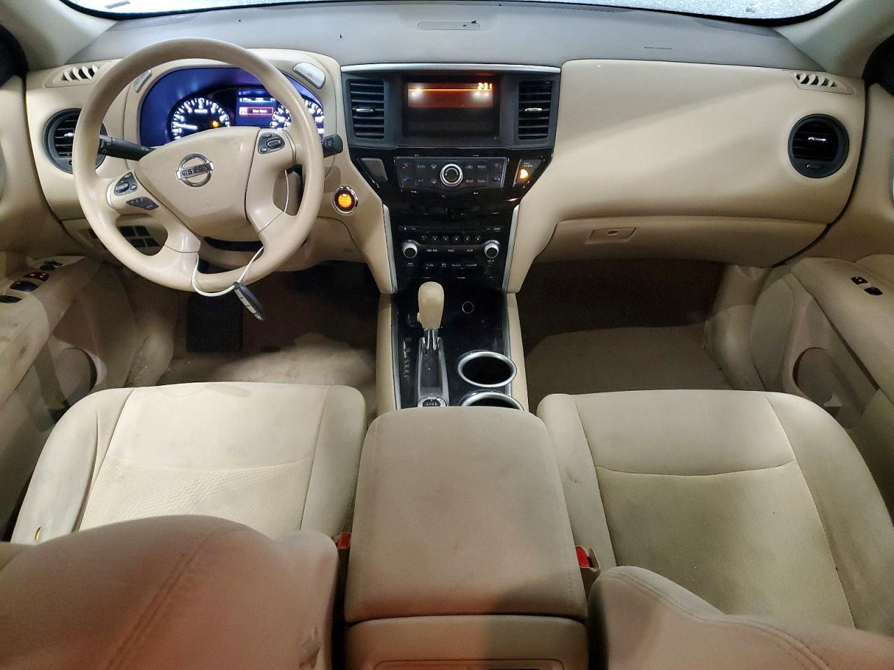 2014 Nissan Pathfinder s