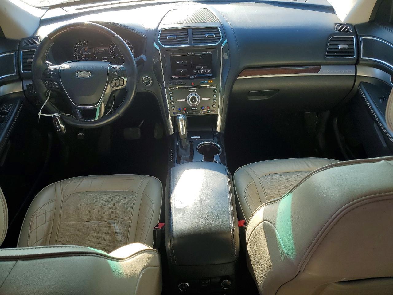 2016 Ford Explorer Platinum