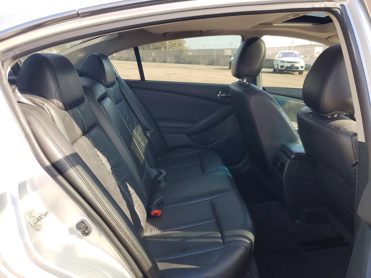 2012 Nissan Altima 3.5 sr