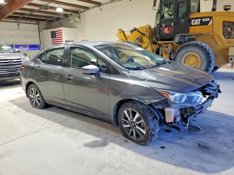 2020 Nissan Versa sv