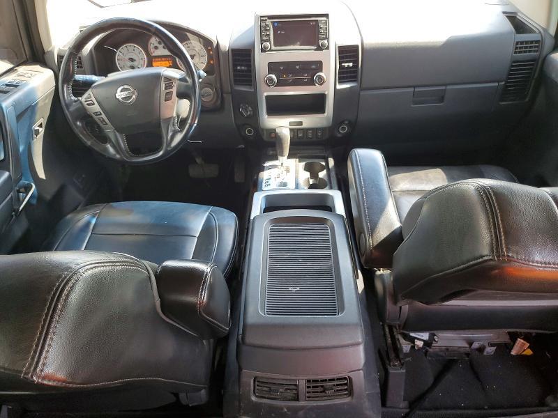 2013 Nissan Titan SV