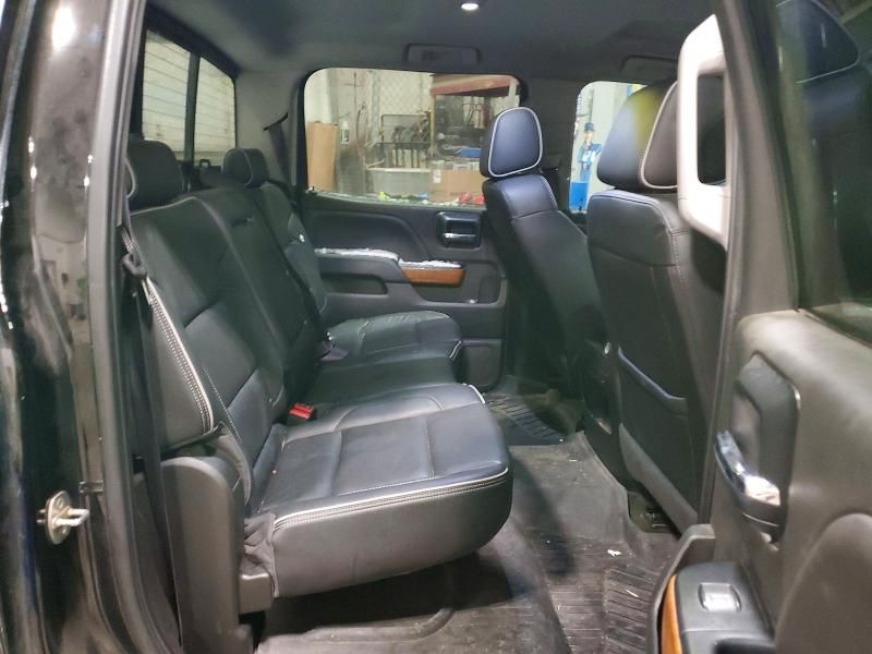 2017 Chevrolet Silverado K1500 High Country