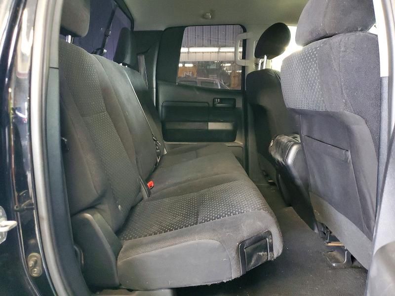 2010 Toyota Tundra Double cab SR5