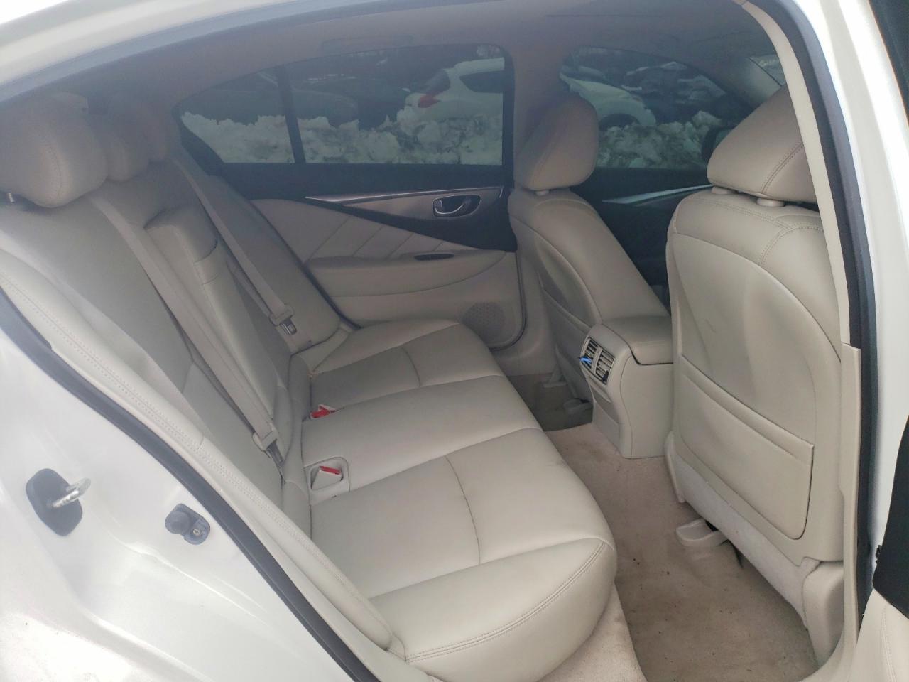 2014 Infinity Q50 Base