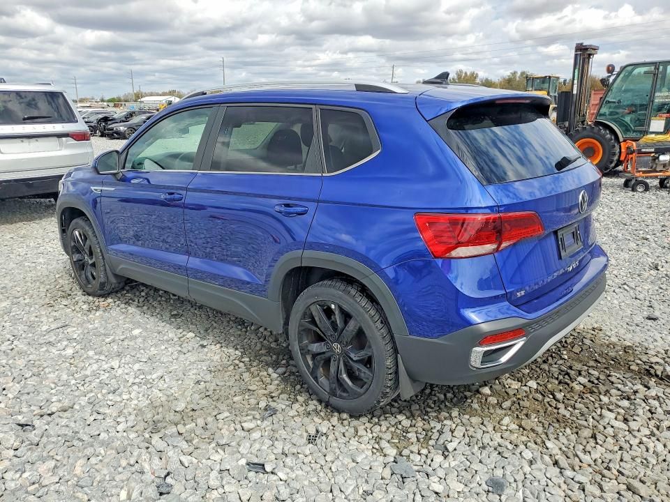 2023 Volkswagen Taos se