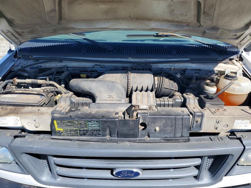 2003 Ford E350 Delivery Van