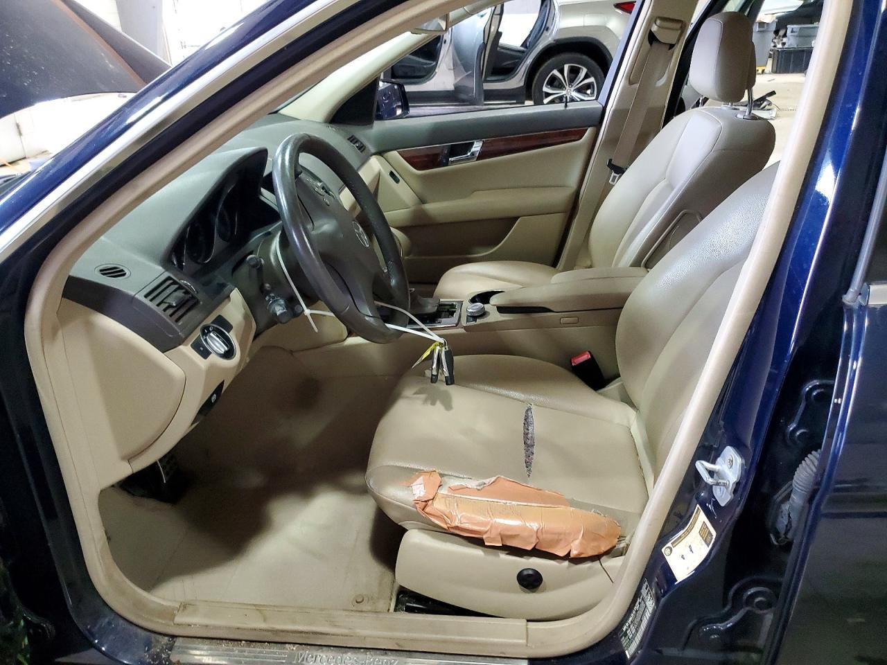 2011 Mercedes-Benz C300