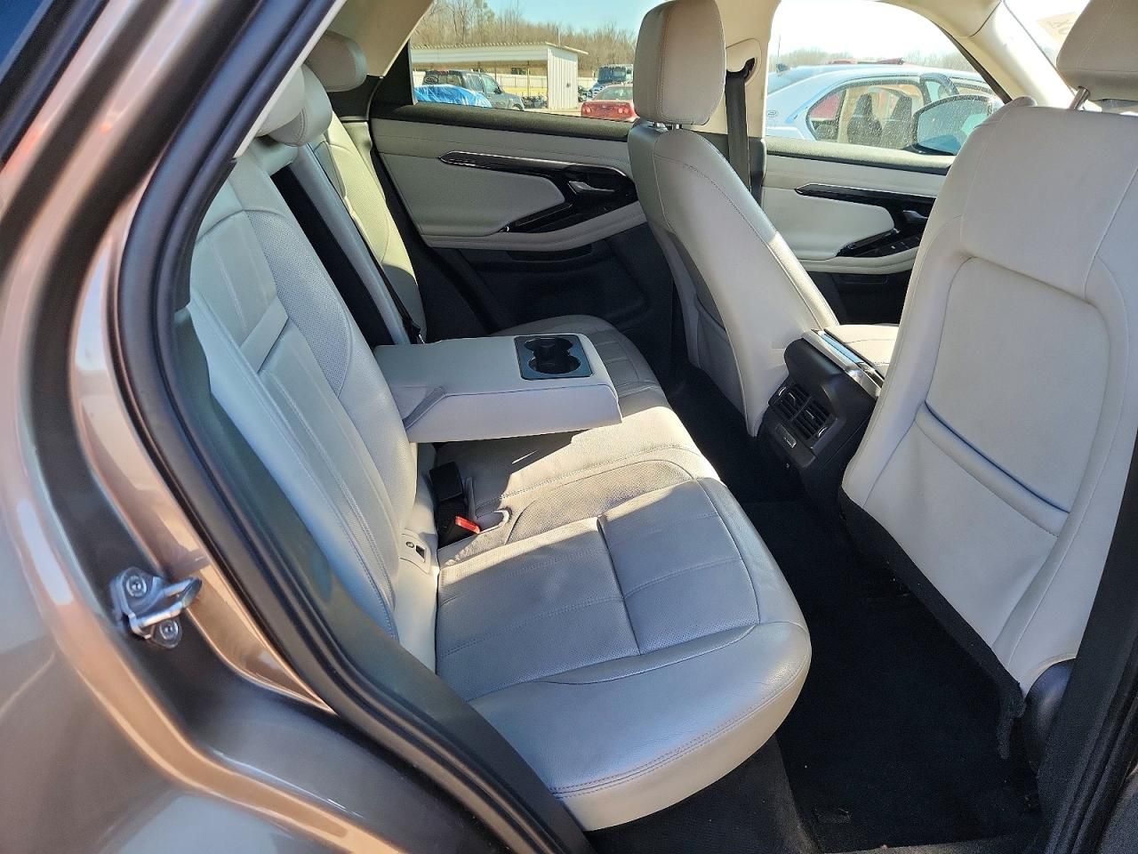 2020 Land Rover Range Rover Evoque se