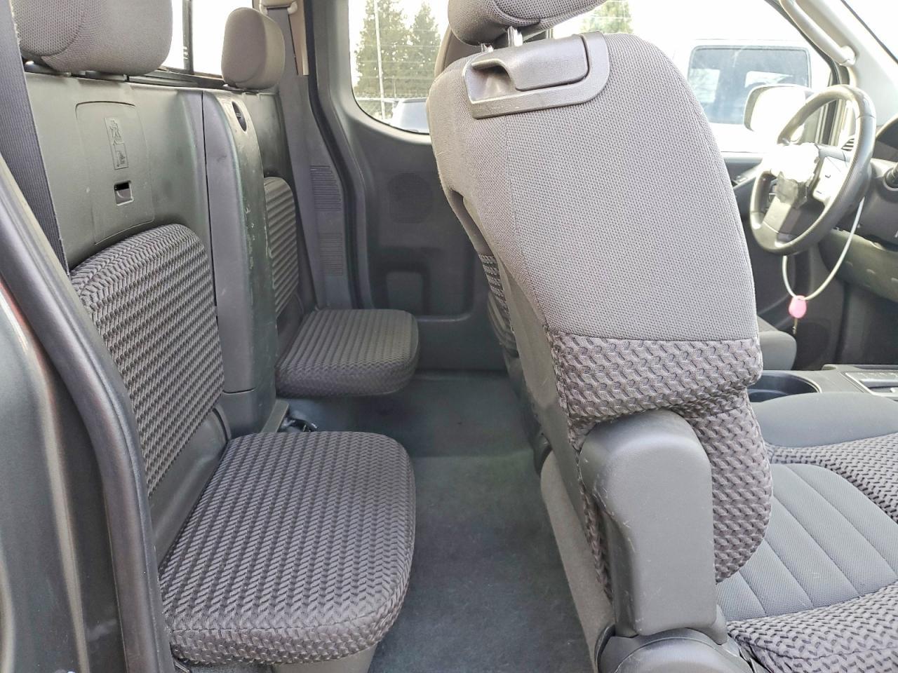 2007 Nissan Frontier King cab le