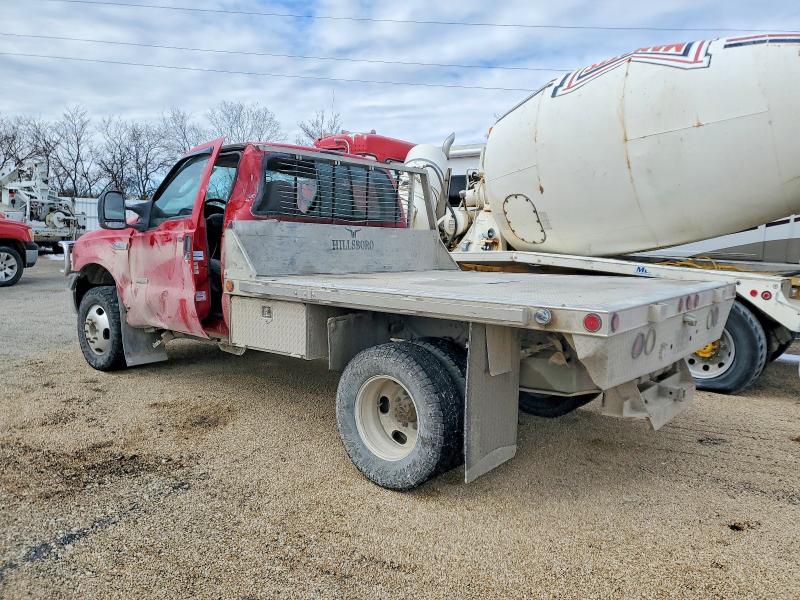 2005 Ford F350 Super Duty Flatbed Truck