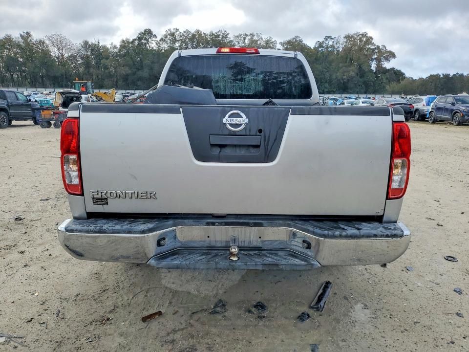 2010 Nissan Frontier King cab se