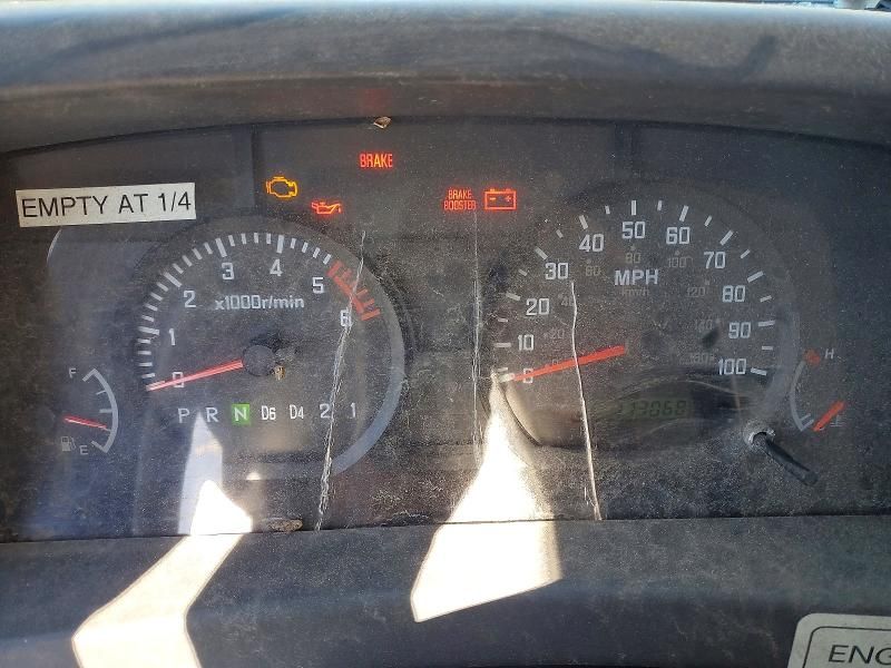 2017 Isuzu NPR HD BOX Truck