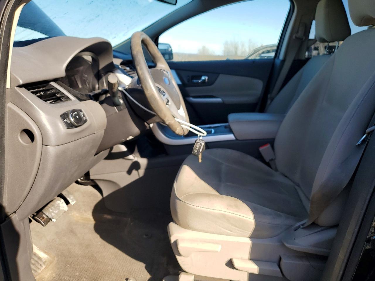 2012 Ford Edge se