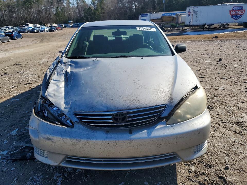2006 Toyota Camry le